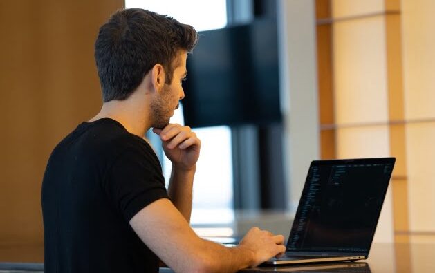 A student working from the Diploma of Project Management at the Australian Pacific College
