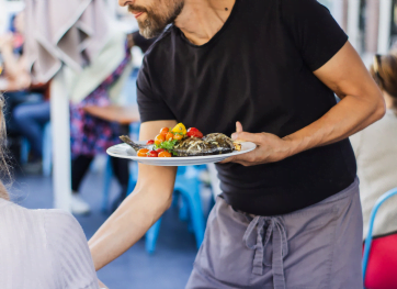 Certificate III in Hospitality through Australian Pacific College provides the skills and knowledge for an individual to work in restaurants.