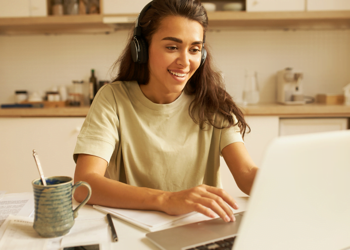 Student studying at home for Australian Pacific College & English Unlimited